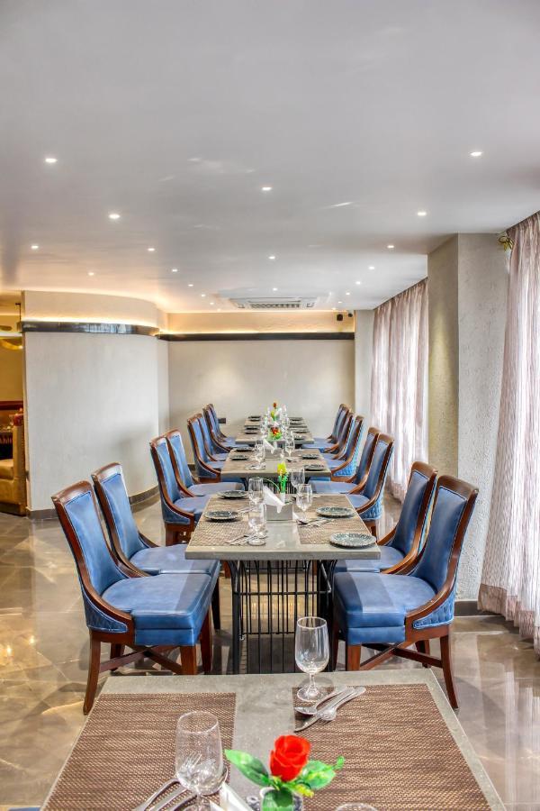 Aura Rooms Dehradun Ngoại thất bức ảnh