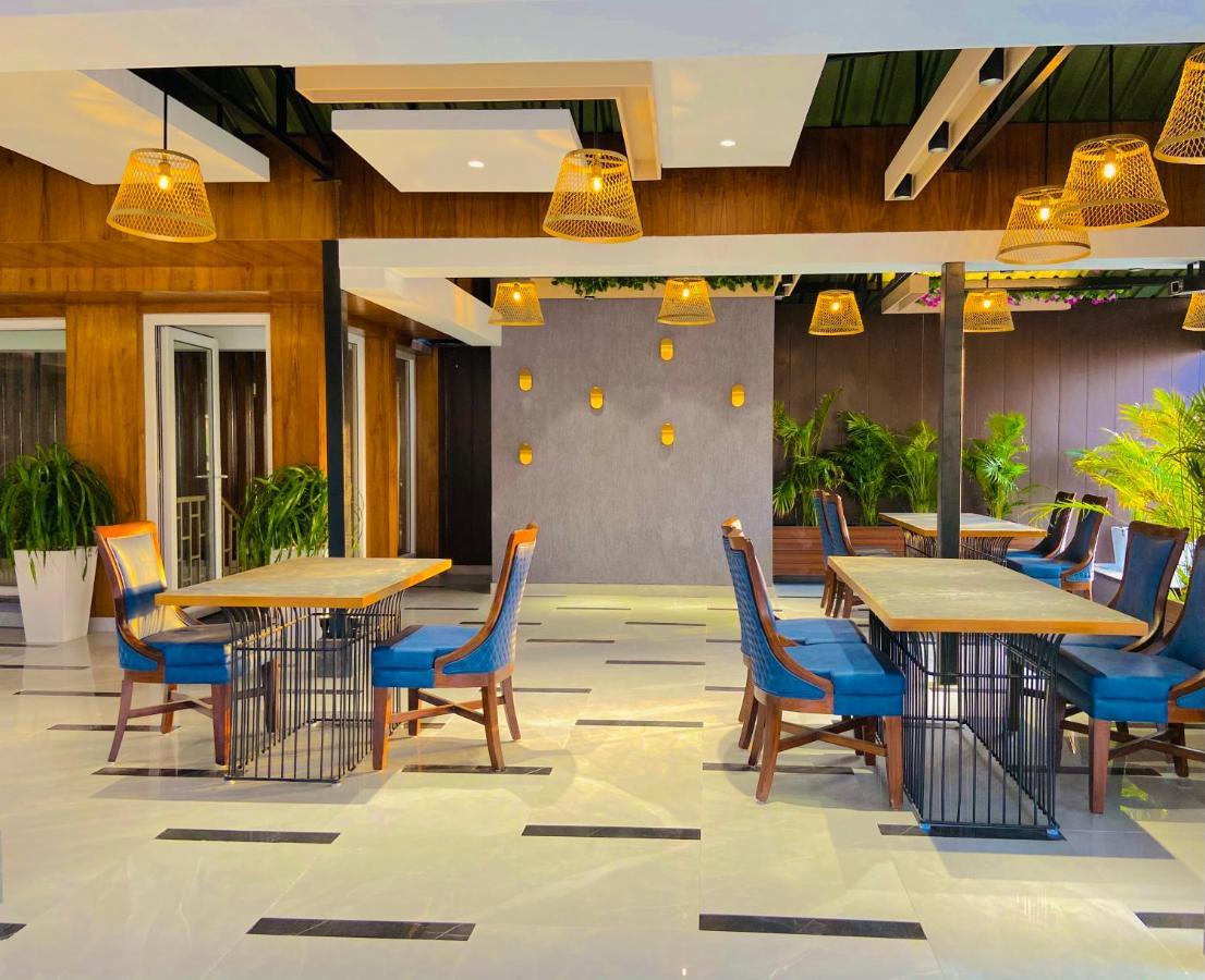 Aura Rooms Dehradun Ngoại thất bức ảnh