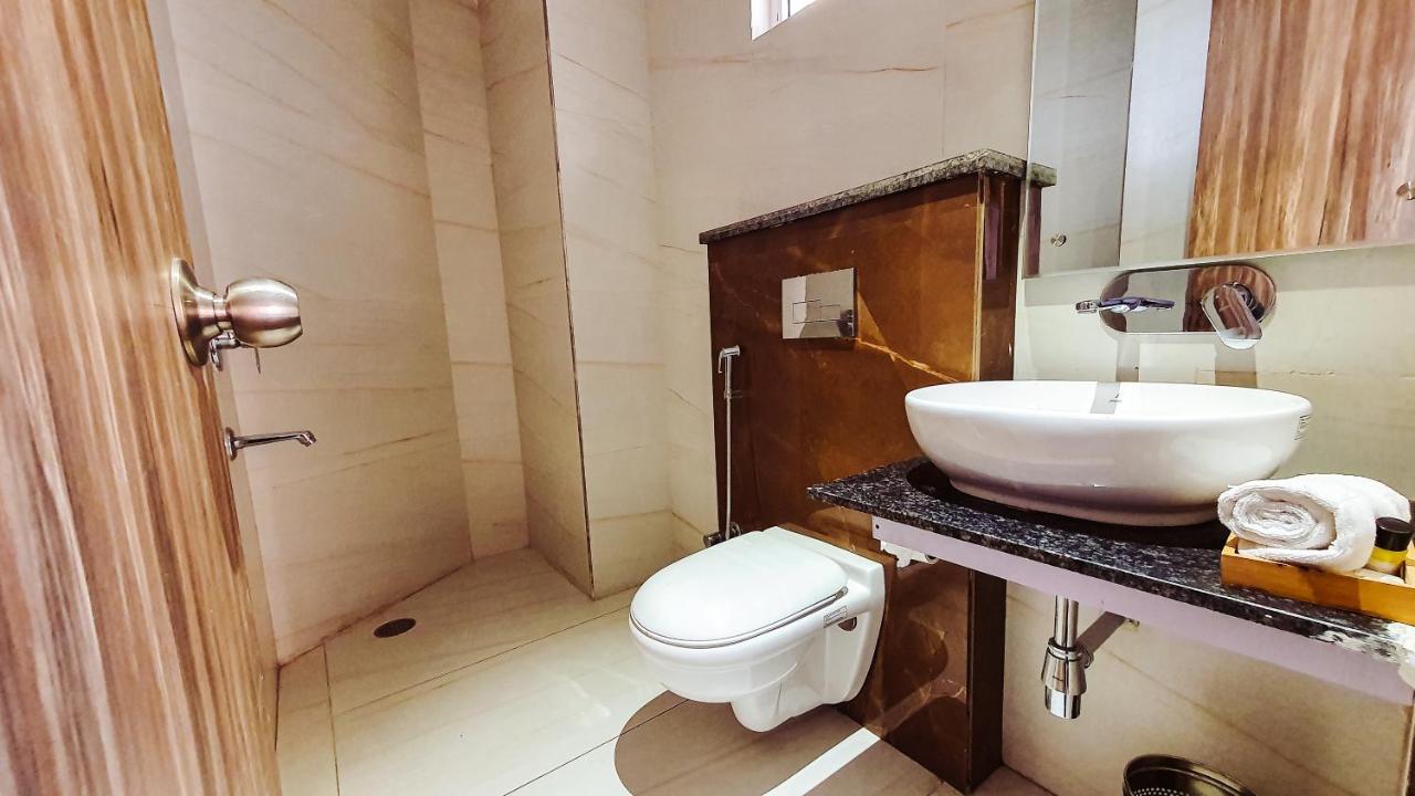 Aura Rooms Dehradun Ngoại thất bức ảnh