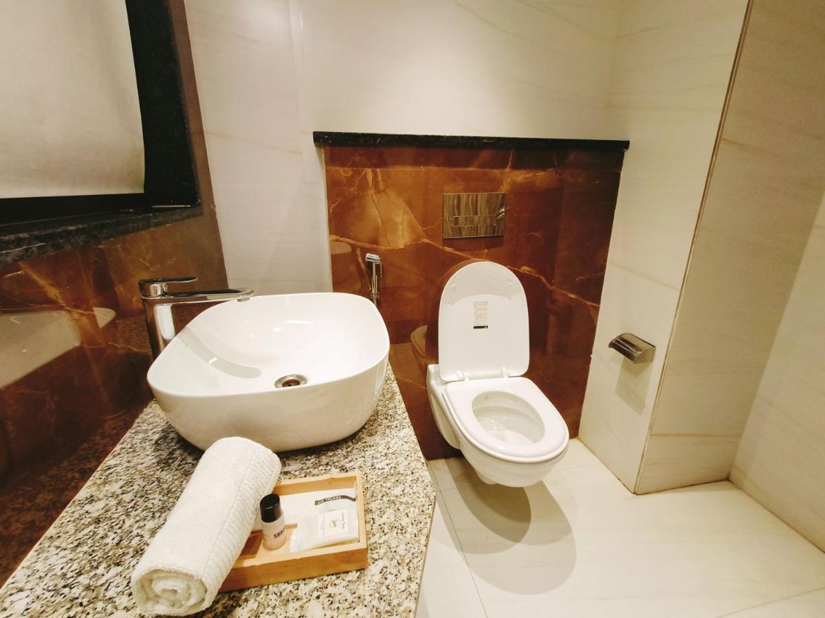 Aura Rooms Dehradun Ngoại thất bức ảnh